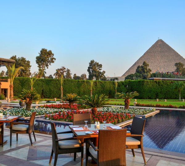 Cairo Airport Transfer to Marriott Mena House Hotel