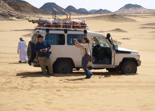 White Desert Safari Tour from Cairo